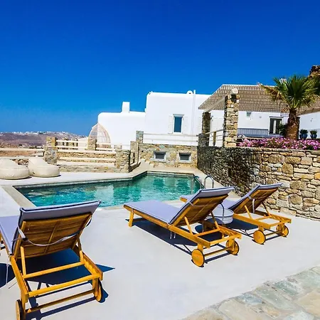 Apart-hotel Eden View & 4*