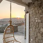 Eden View & 4* Platis Yialos