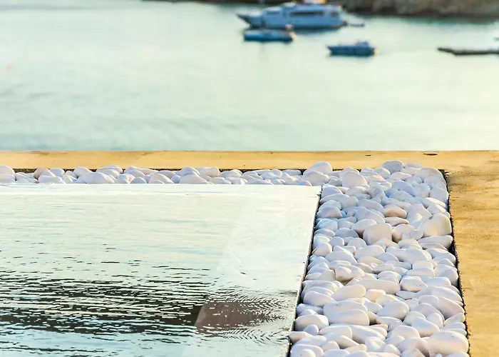 Eden View Suites&villas